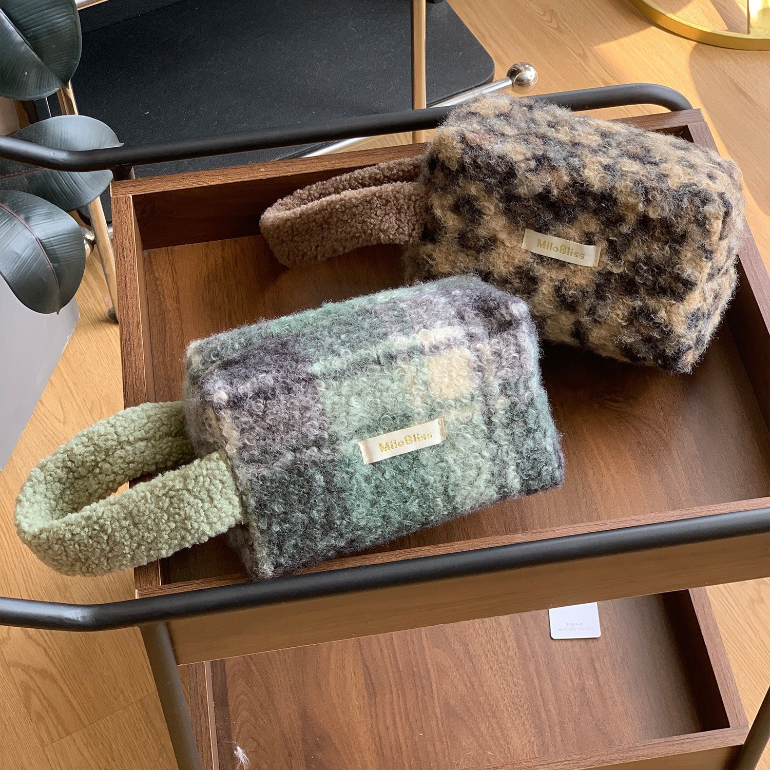 Customized Winter Lamb Fleece  - High Luxury Skincare recension och pris